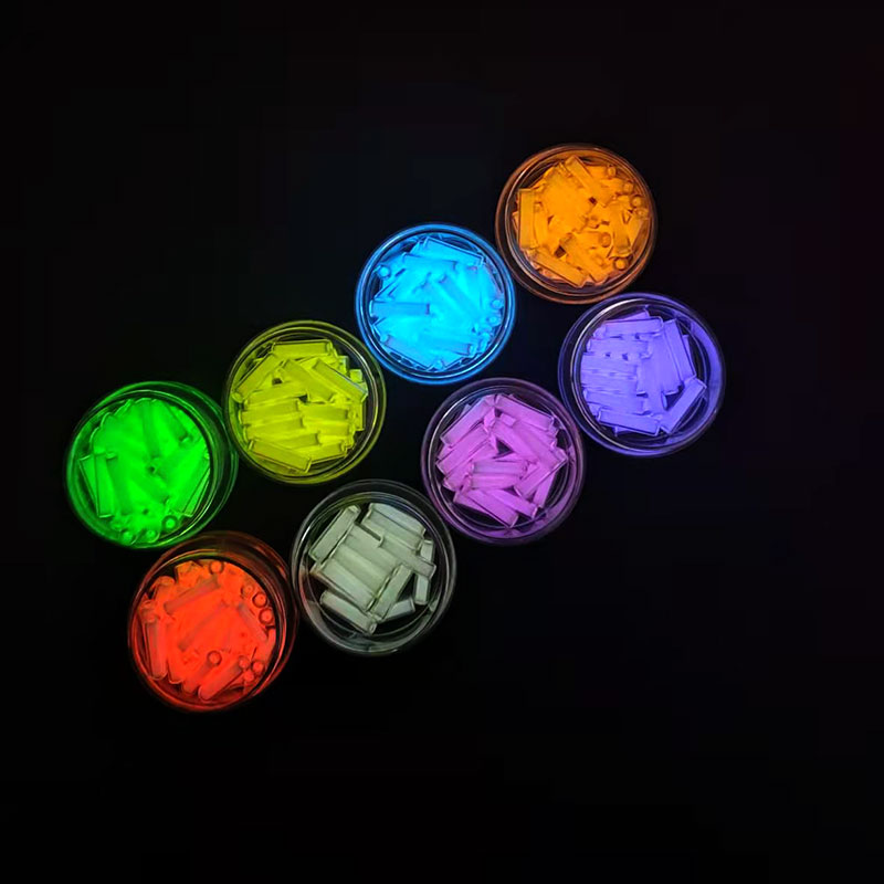 1 piece Luminous Tube Self-Lum - Glow Sticks Survival avis et prix