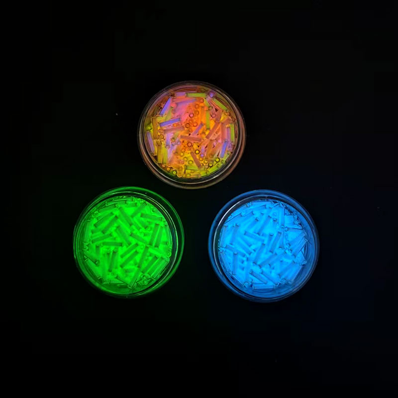 1 piece Luminous Tube Self-Lum - Glow Sticks Survival avis et prix